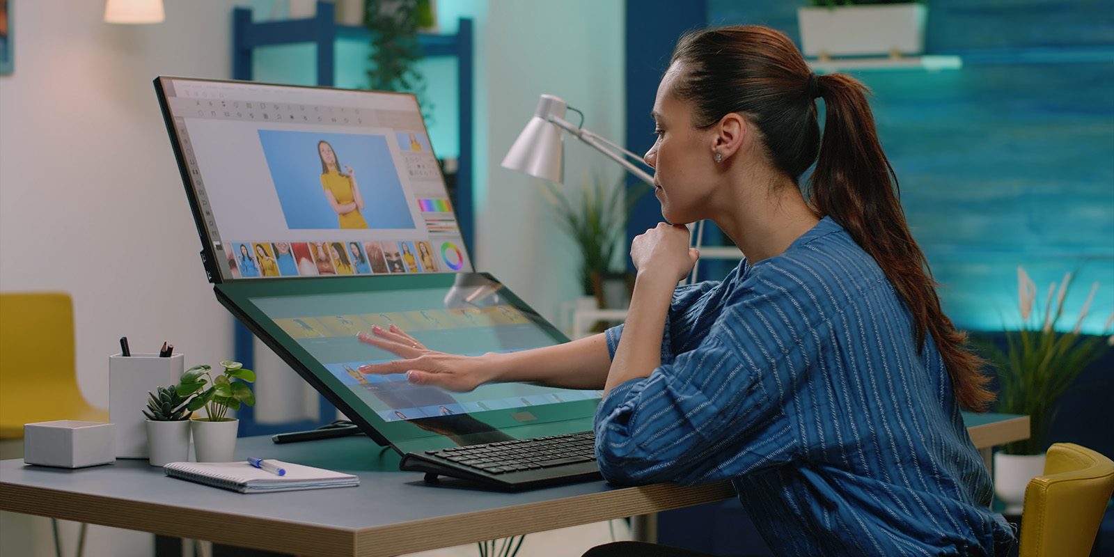 designer creating html5 ad
